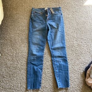 J. Crew raw hem blue wash skinny jeans size 27 NWT 9” Toothpick